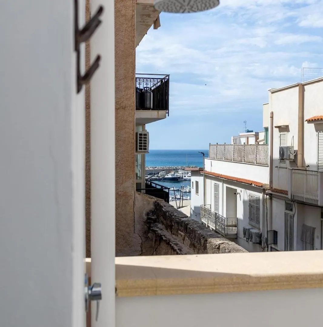 Porto Di Mare Apartment Terrasini Italy