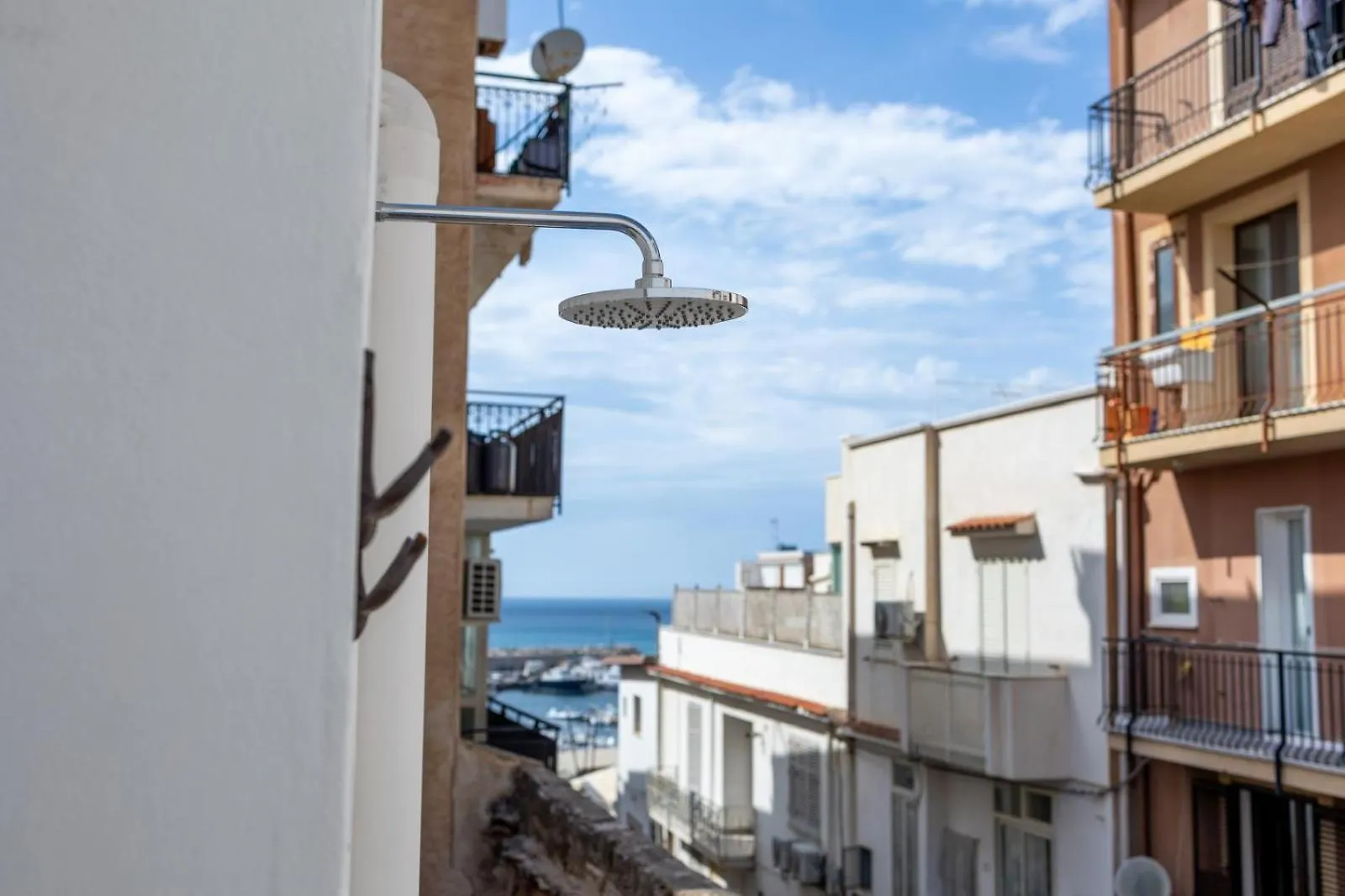Porto Di Mare Apartment Terrasini