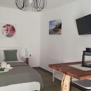 Appartement House, Terrasini